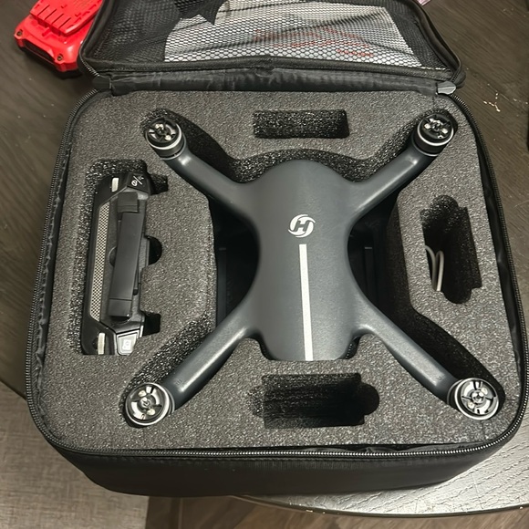 NEW DRONE - Picture 1 of 3